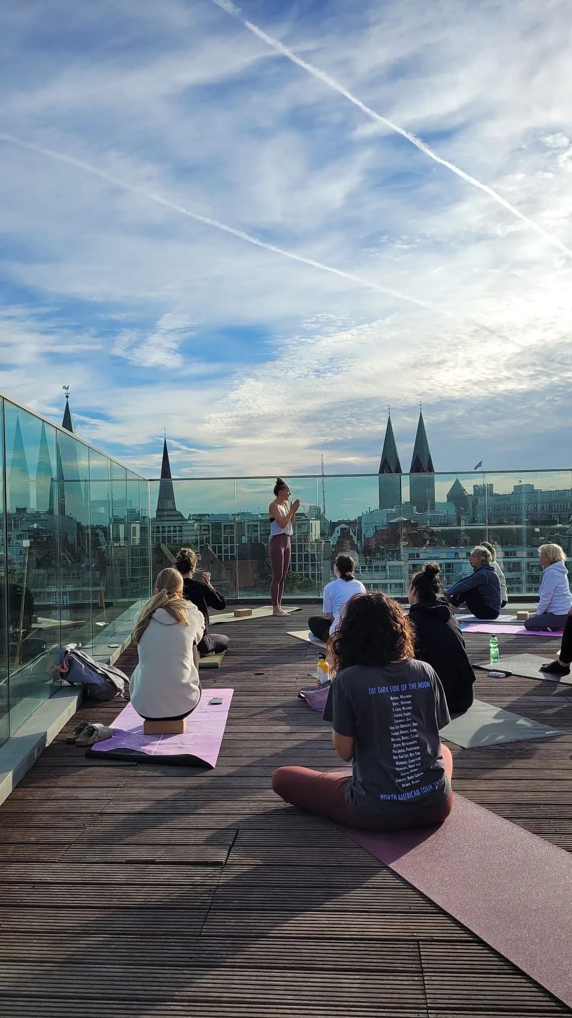 Rooftop Yoga- Yoga über den Dächern der Stadt